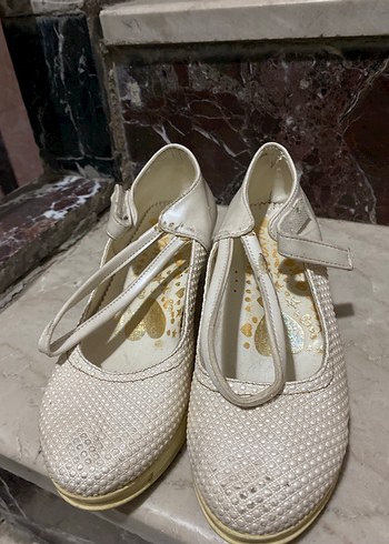 Kız Çocuk Beyaz Babet Ayakkabı - Görsel 3