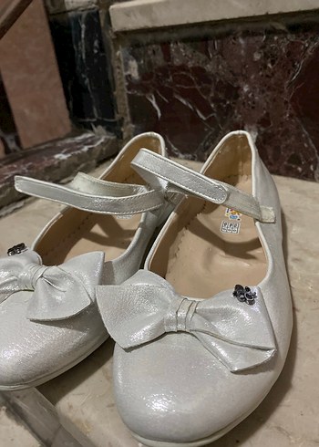 Beyaz Fiyonk Detaylı Kız Çocuk Babet - Görsel 6