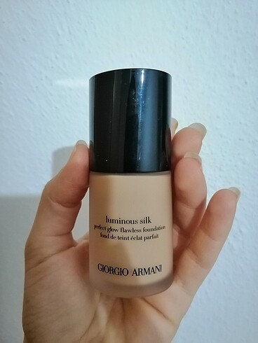 Gıorgıo Armanı Fondöten 3.5