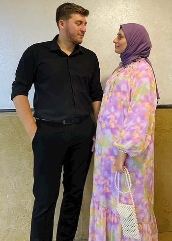 Uzun kollu çiçekli tesettür elbise - Görsel 5