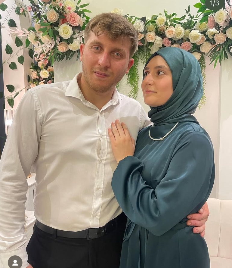 Tesettür abiye Uzun zümrüt yeşili Salaş Elbise - Görsel 5