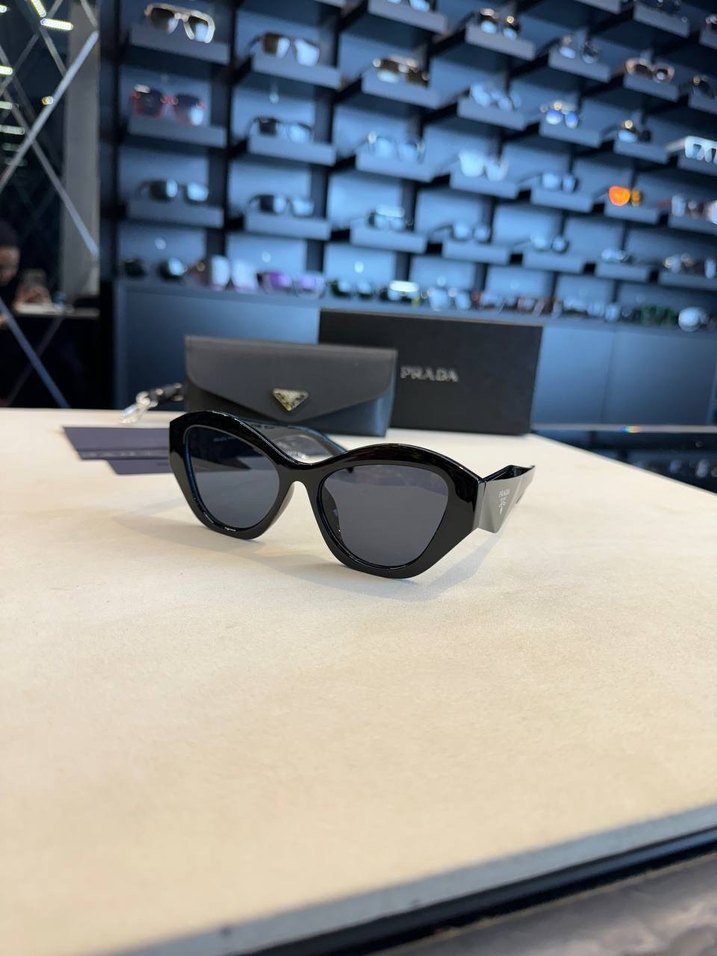 Siyah kadın gözlüğü - Görsel 2