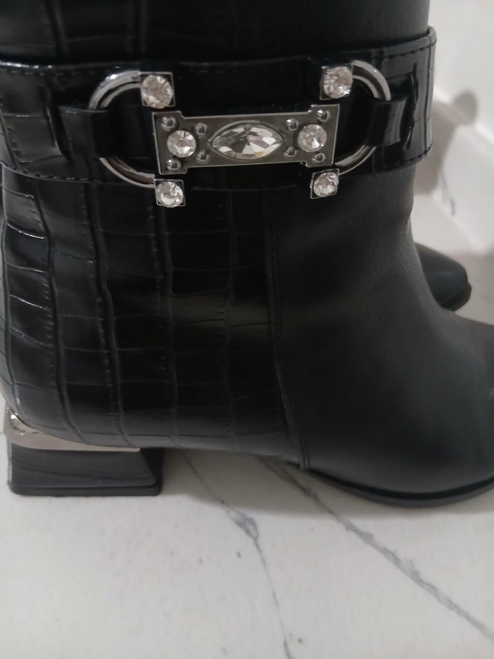 Bej Deri Tokalı Kadın Bot - Görsel 3