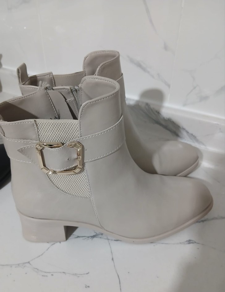 Siyah Yılan Derisi Desenli Tokalı Kadın Bot - Görsel 5