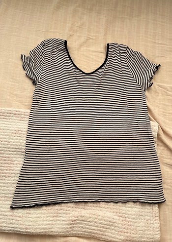 Çizgili tişört - Görsel 4