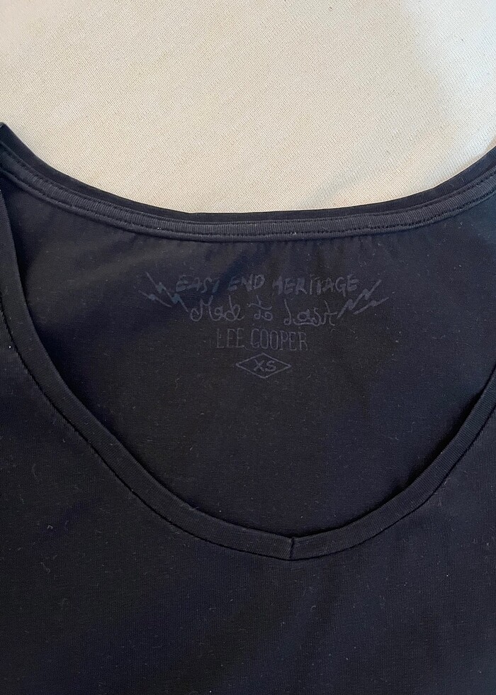 Siyah tişört - Görsel 2