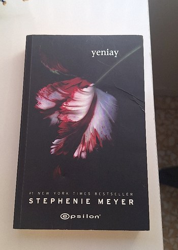  Yeniay - Stephenie Meyer