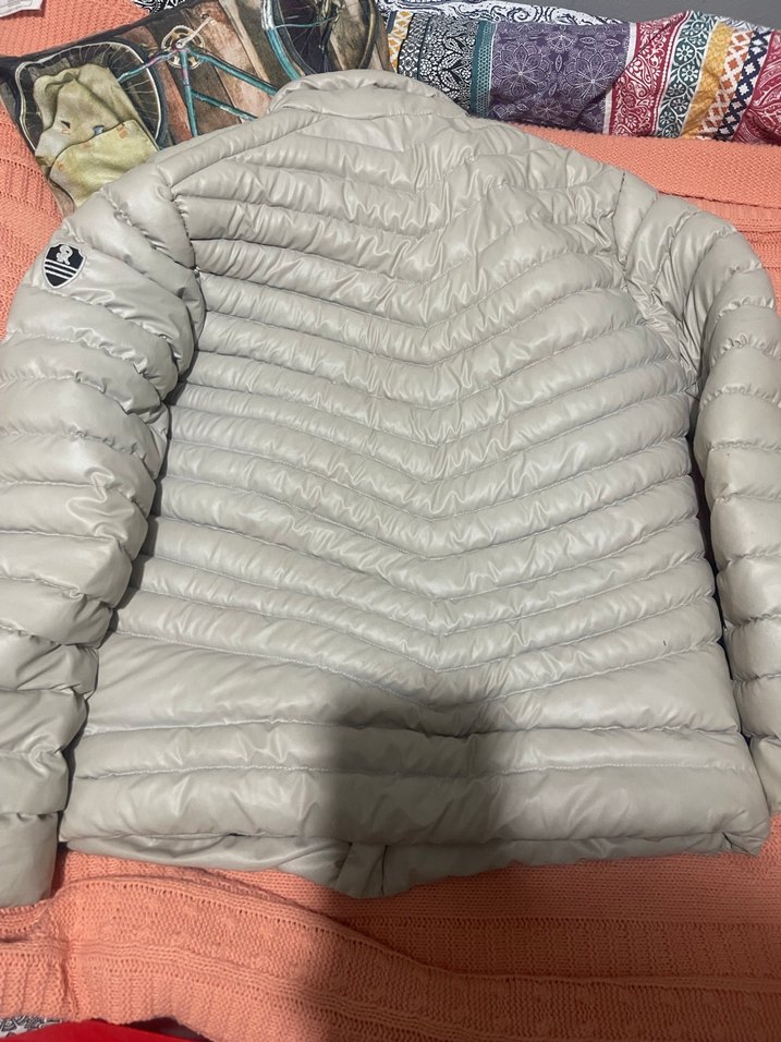 Sorunsuz ihtiyaç olan alsın diye bu fiyat Erkek Mont - Görsel 2