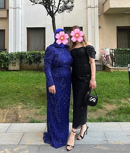 Siyah taşlı abiye elbise