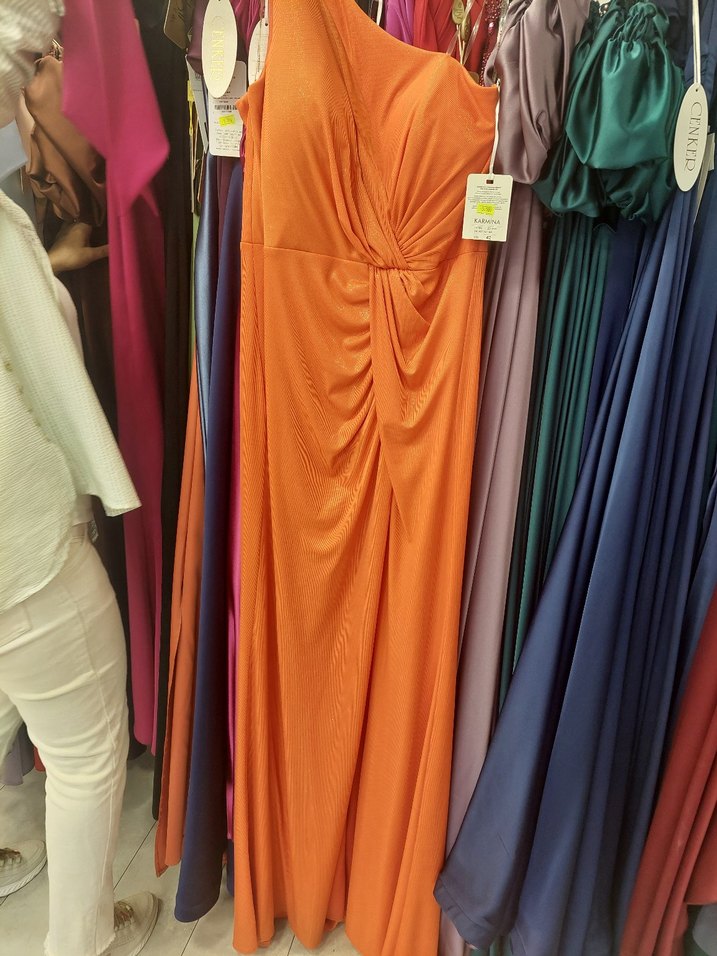 Askılı Drapeli Turuncu Uzun Abiye - Görsel 2