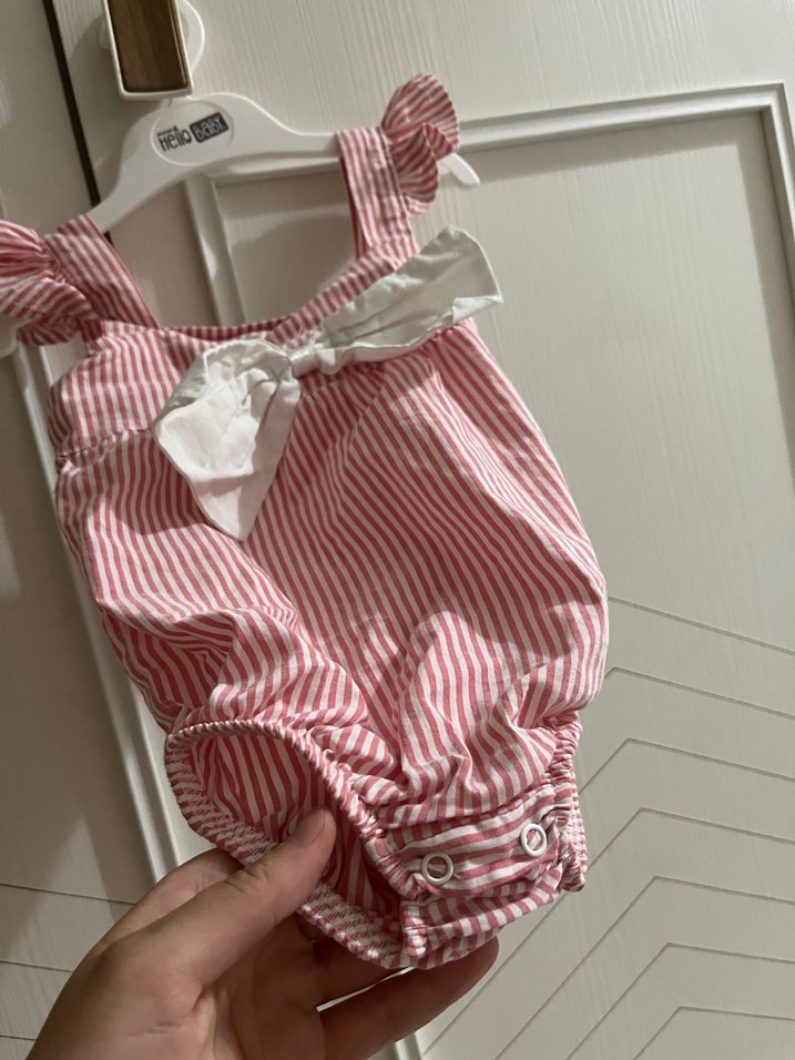 Pembe Çizgili Fırfırlı Bebek Kız Tulumu - Görsel 2