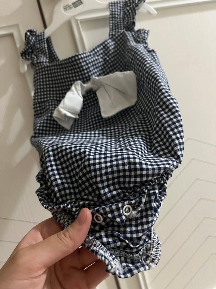 Fiyonklu Kareli Bebek Kız Tulum - Görsel 2