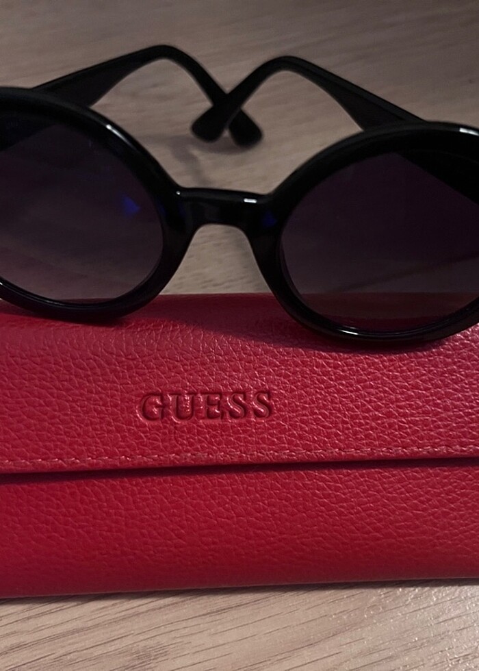 Gues güneş gözlüğü - Görsel 2