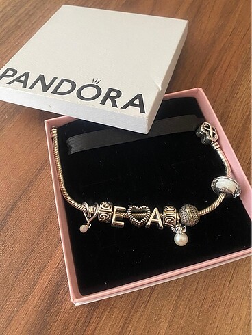 Pandora bileklik