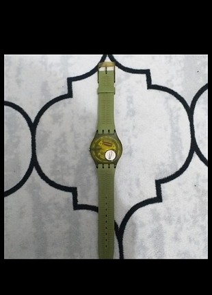 Swatch haki renk saat