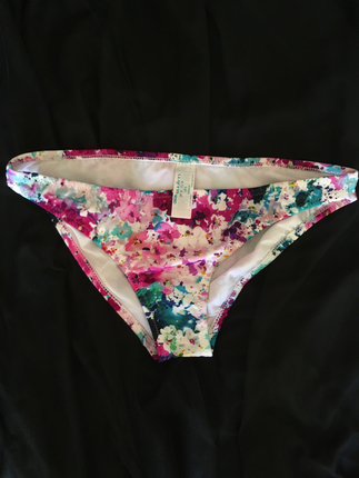 Asos bikini altı
