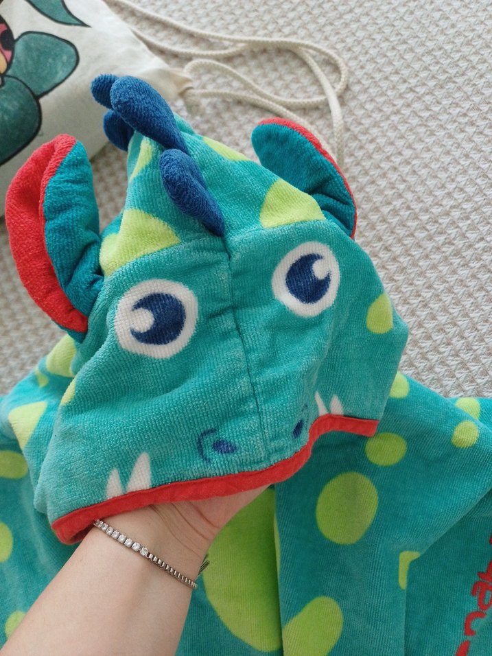 Decathlon marka dinozor çocuk havlusu - Görsel 5