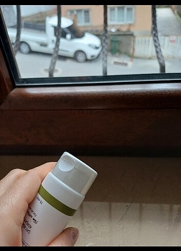 Beden Renk Homm bitkisel çay ağacı ve adacayli krem