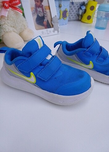 25 Beden mavi Renk Nike marka mavi spor ayakkabısı 