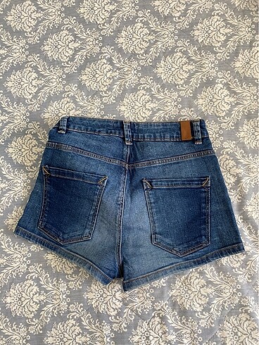 36 Beden Pull&Bear Şort