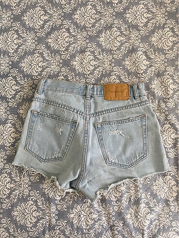 32 Beden Pull&Bear Şort