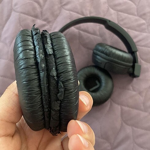 Jbl kulaküstü kulaklı