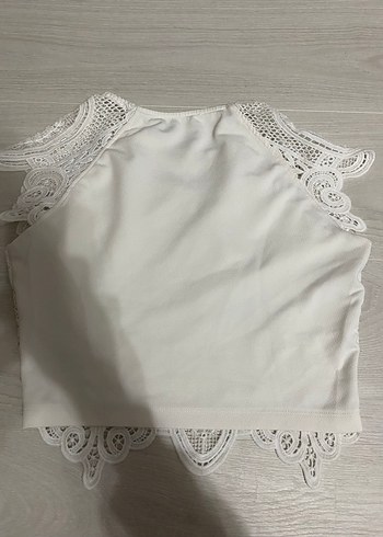 Dantel İşlemeli Beyaz Bohem Kısa Bluz - Görsel 2