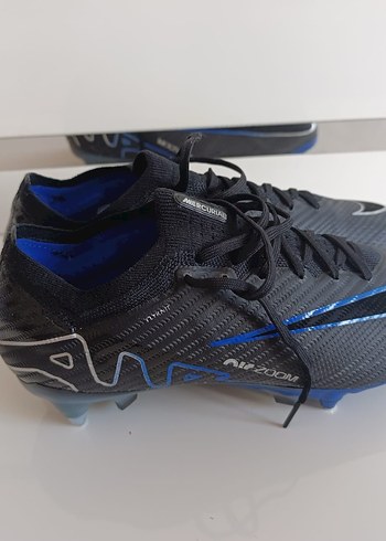 Nıke Gri Erkek Halı Saha Bağcıklı Krampon - Görsel 3