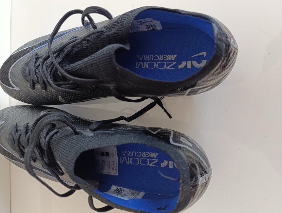 Nıke Gri Erkek Halı Saha Bağcıklı Krampon - Görsel 5