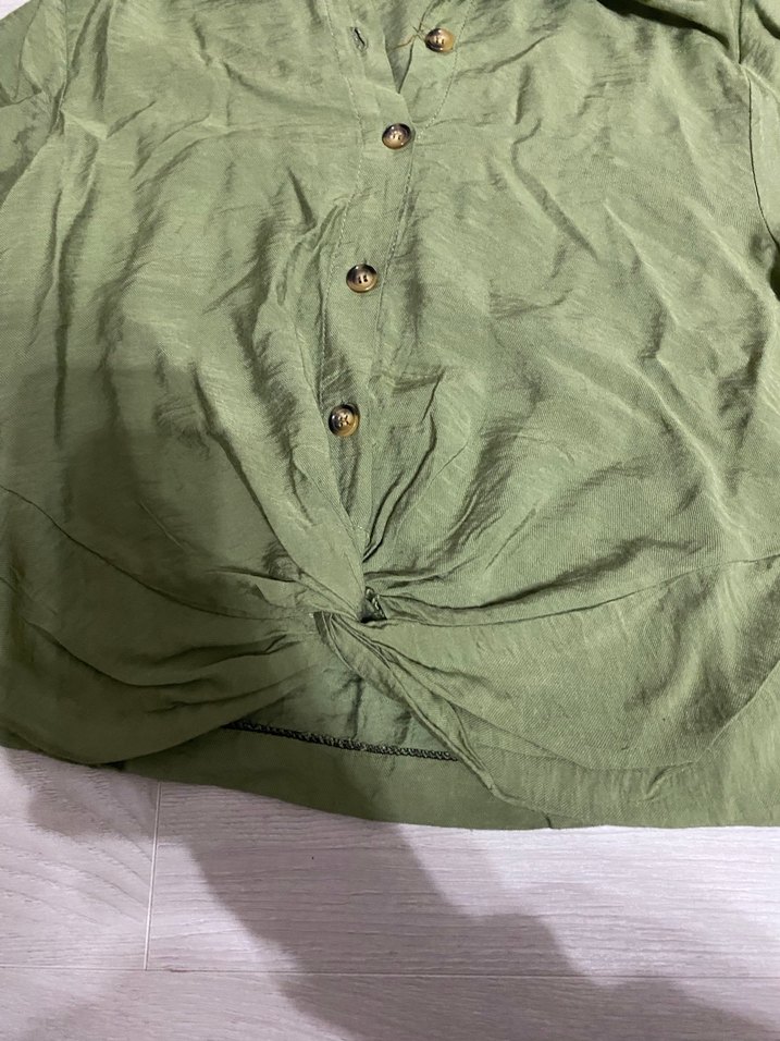 Düğmeli Uzun Kollu Keten Kadın Gömlek - Görsel 2