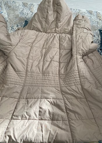 Bej Kadın Kapüşonlu Mont - Görsel 6