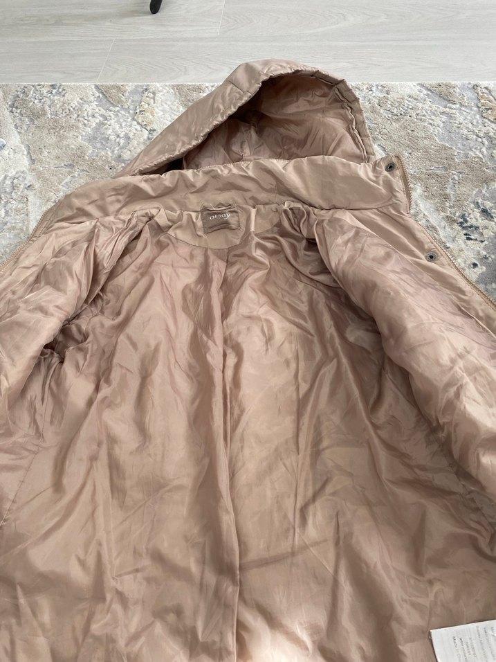 Bej Kadın Kapüşonlu Mont - Görsel 5