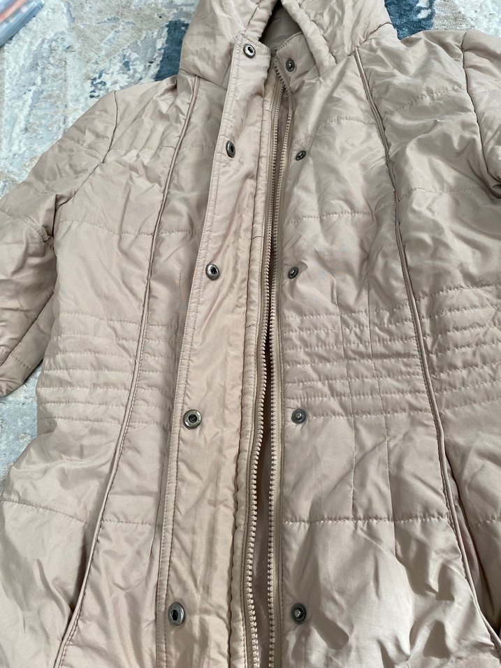 Bej Kadın Kapüşonlu Mont - Görsel 2