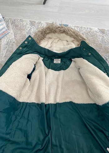 Kürklü Kapüşonlu Yeşil Kısa Kaban - Görsel 3