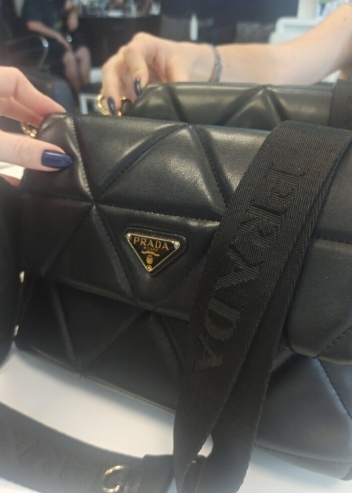 Prada Çantam - Görsel 2