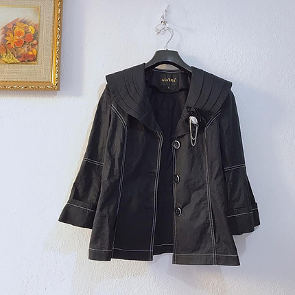 Kısa blazer