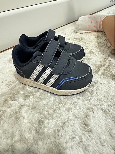Adidas no:20