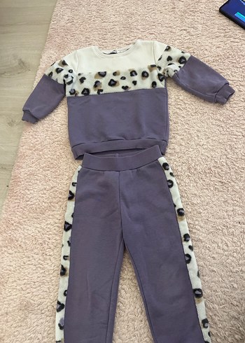 3 Yaş Beden gri Renk Leopar Desenli Peluş Detaylı Kız çocuk Takımı