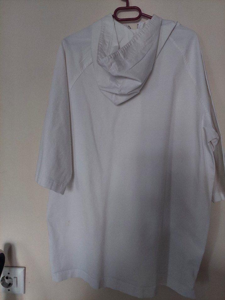 Kapüşonlu Fermuarlı Beyaz Midi Tunik - Görsel 5