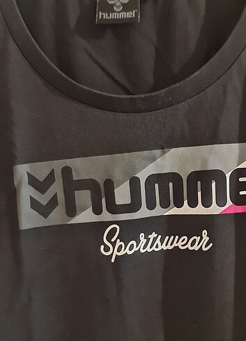 s Beden siyah Renk Hummel marka tişört