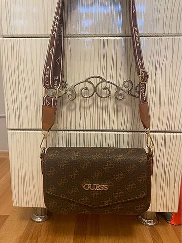 Guess Guess çanta