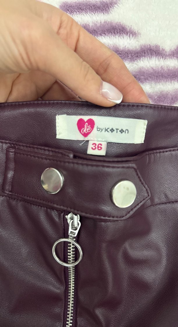 Düğmeli Bordo Deri Kadın Pantolon - Görsel 2