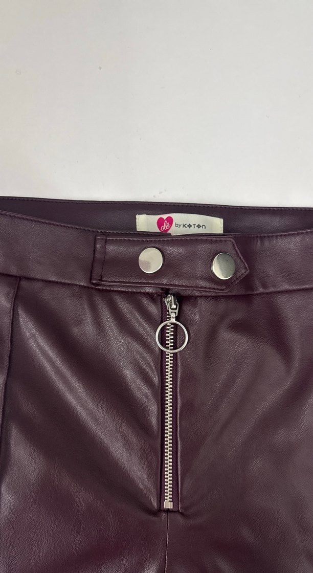 Düğmeli Bordo Deri Kadın Pantolon - Görsel 3