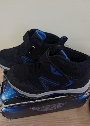 Siyah Erkek Çocuk Cırt Cırtlı Bot - Görsel 2