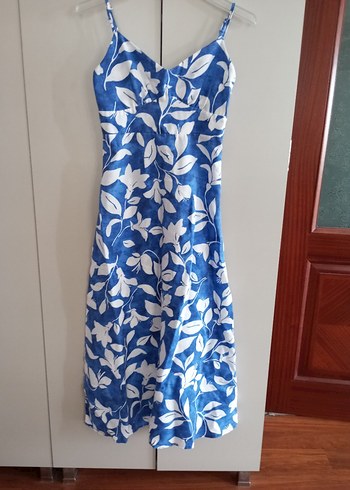 Mavi Beyaz Desenli Uzun Askılı Elbise - Görsel 4