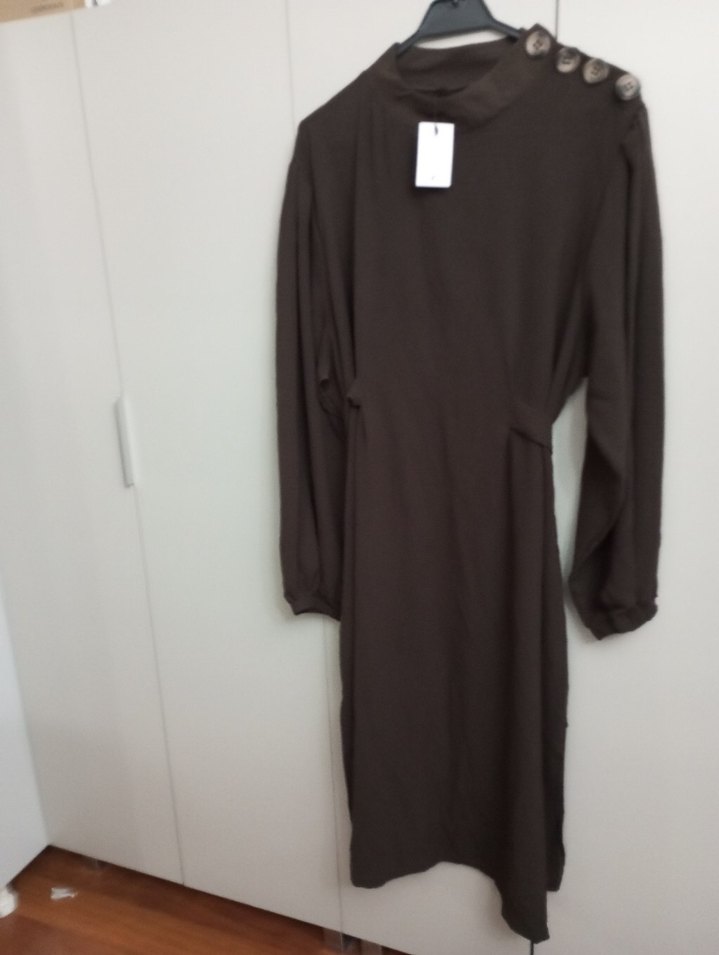 Düğmeli Koyu Kahverengi Uzun tesettür tunik - Görsel 2