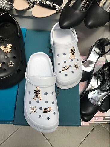 Crocs