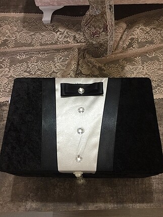 Siyah damat sandığı