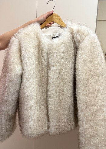 Kadın Beyaz Kısa Suni Kürk Mont - Görsel 5