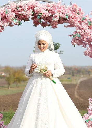 Gelinlik ve nişanlık 